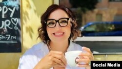 افغان شاعره مژګان ساغر