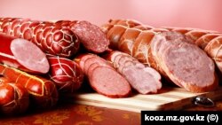 The announcement says the names "suggest that the sausages will be delicious." (illustrative photo)