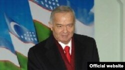 Prezident İslam Kərimov səs verir, 23 dekabr 2007