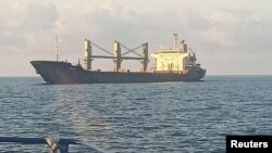 The Palau-flagged bulk carrier Aroyat left the port city of Chornomorsk on September 22 bound for Egypt. (file photo)