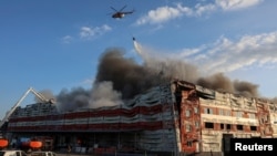 Гелікоптери ліквідовують наслідки атаки по Києву, 19 липня 2026 року