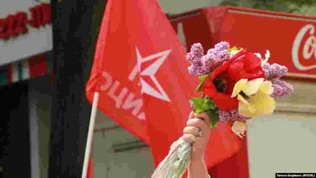 Moldova - 1st May Communists and Socialists on the streets, Chisinau