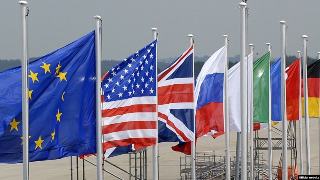 The crisis in the eurozone is expected to cast a shadow over this week's G8 summit.