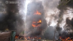 Щонайменше одна людина загинула, ще одна поранена в Запоріжжі внаслідок нового удару РФ, повідомив 21 липня 2026 року голова ОВА Іван Федоров, додаючи, що дані є попередніми
