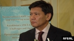 Қазақстан президентінің кеңесшісі Ермұхамет Ертісбаев. Астана, 28 қазан 2009 жыл.