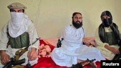 If reports of the death of Wali-ur Rehman Mehsud (center) are true, the Taliban will have been deprived of a key strategist and operative.