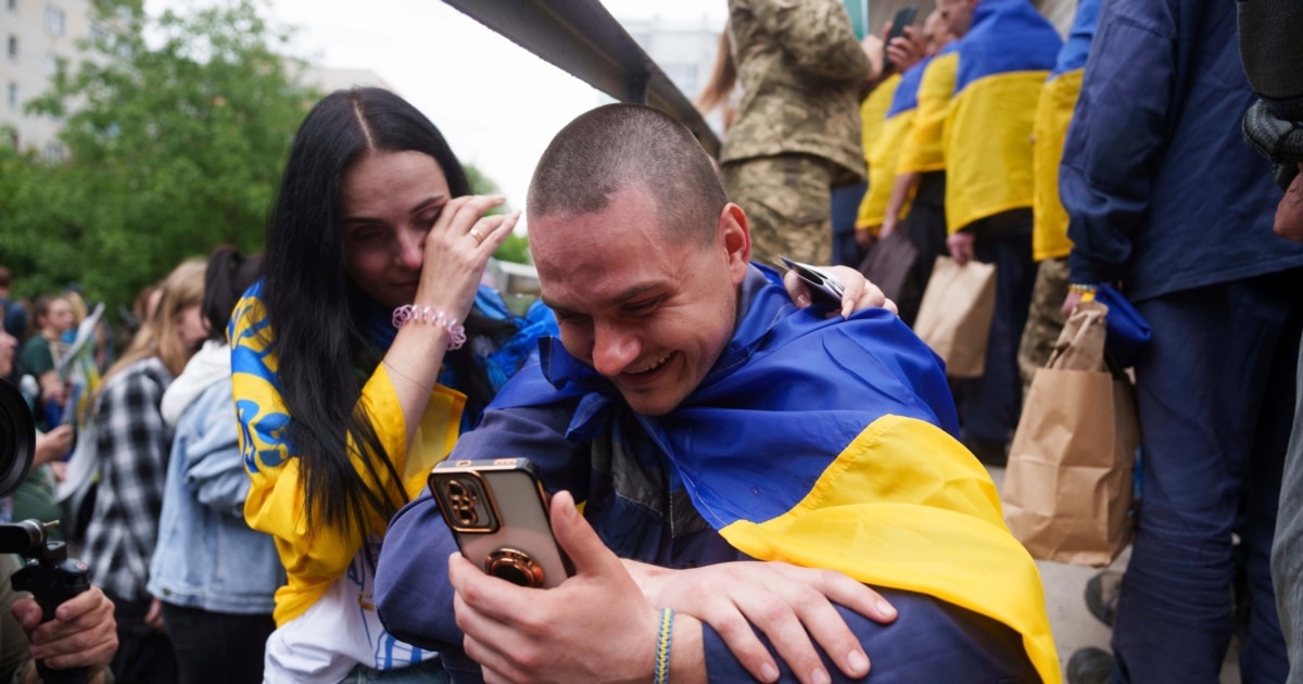 Rusia dhe Ukraina kompletojnë këmbimin më të madh të të burgosurve që nga fillimi i luftës