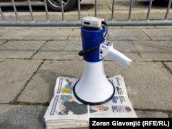 Protesti zbog pritisaka na medije u Srbiji bili su česti proteklih godina. Fotografija sa jednog od protesta u Beogradu, 2021. godine.