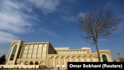 ساختمان وزارت دفاع در کابل عکس ( آرشیف )