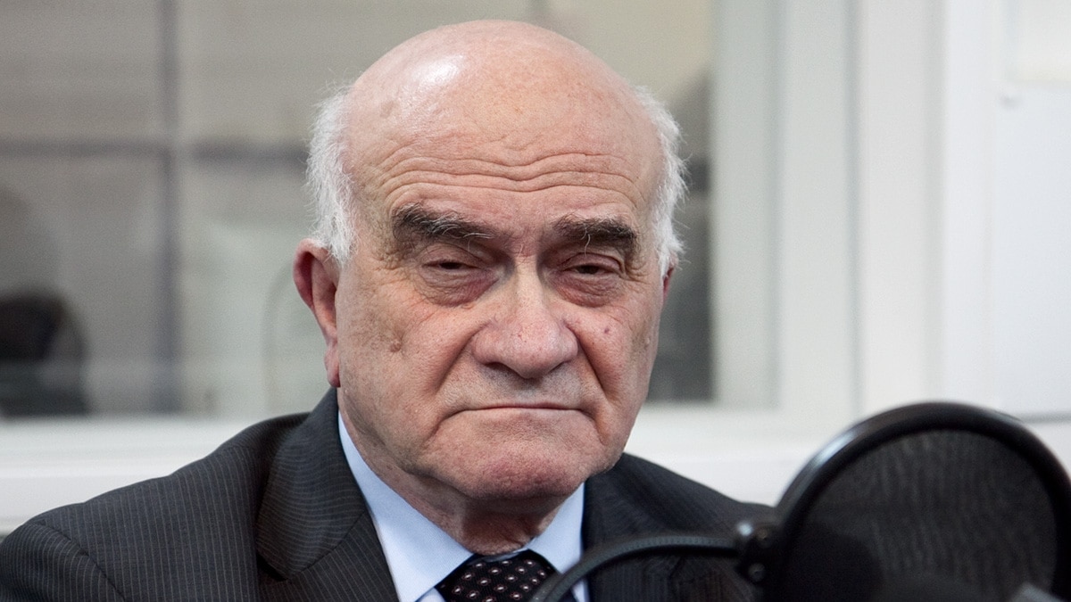 Ясин экономист. Ясин е г. Заломский ясин смаилович. Ясин экономист. Ясин е г.