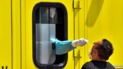 Uzimanje uzorka za testiranje na korona virus