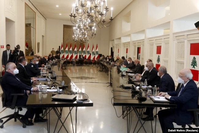 نشست میشل عون با مقام‌های ارشد لبنان پس از بالا گرفتن بحران منع واردات به عربستان/ دوشنبه ۲۶ آوریل