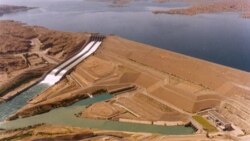 میزان آب دریاچه پشت سد کرخه در سال ۲۰۰۴