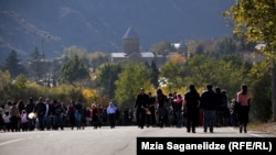 Pilgrims flocked to the ancient town of Mtskheta after an Orthodox nun claimed to have had a religious vision there. (file photo)