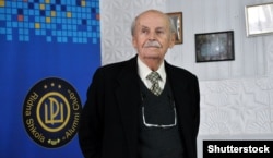 Богдан Гаврилишин під час відвідин школи, де він колись навчався. Місто Чортків Тернопільської області, 22 жовтня 2014 року
