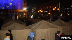 Tendat e vendosura të protestuesve në Kiev