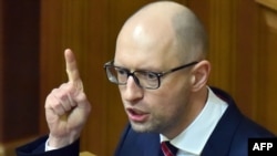 Ukrainian Prime Minister Arseniy Yatsenyuk (file photo)