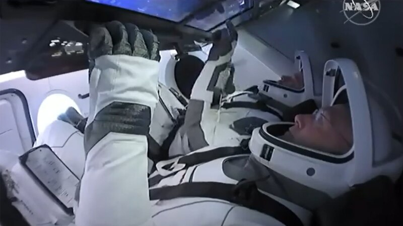 АКШда SpaceX космоско киши учурду (видео)