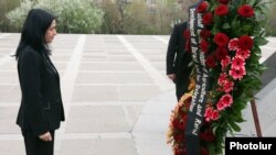 Armenia - Israel’s Agriculture Minister Orit Noked lays a wreath at the Armenian Genocide Memorial in Yerevan, 16Apr2012.