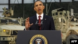 Барак Обама встретил годовщину уничтожения Усамы бин Ладена в Афганистане и выступил перед военнослужащими США на базе в Баграме