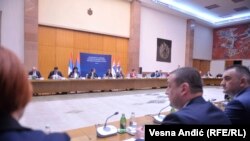 Sednica dve vlade usledila je nakon sastanka predsednika i premijera Srbije i RS