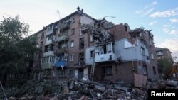 Russiýanyň güýçleri Ukrainanyň ikinji iri şäheri Harkiwe hüjümlerini ýygjamlaşdyrdylar.