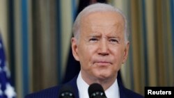 Predsednik Sjedinjenih Američkih Država Džo Bajden (Joe Biden) suočava se sa istragom zbog poverljivih dokumenata pronađenih u njegovoj kući. Fotografija: novembar 2022.