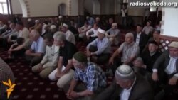 Світ у відео: молитви за жертвами депортації кримських татар у 1944 році