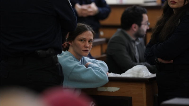 ანასტასია ზინოვკინა - რატომ ჩათვალა „საიდუმლო სხდომამ“ რომ ის საშიშროების რისკს ქმნის?