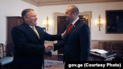 მაიკ პომპეო და მამუკა ბახტაძე. ვაშინგტონი, 2018 წლის 20 სექტემბერი