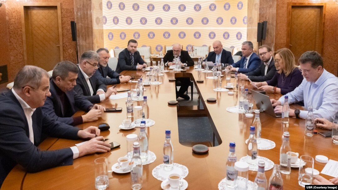 Reprezentanții PSD, PNL, USR și UDMR au anunțat formarea unei majorități pro-europene în Parlament și Guvern. 