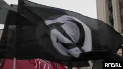 Россия объявила "несогласного" нацбола в международный розыск