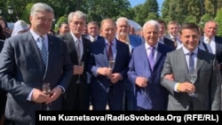 Президенты Украины: Петр Порошенко, Виктор Ющенко, Леонид Кучма, Леонид Кравчук, Владимир Зеленский. Киев, 24 августа 2019