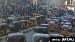 جلال آباد ښار او د ریکشاو ګڼه ګوڼه 