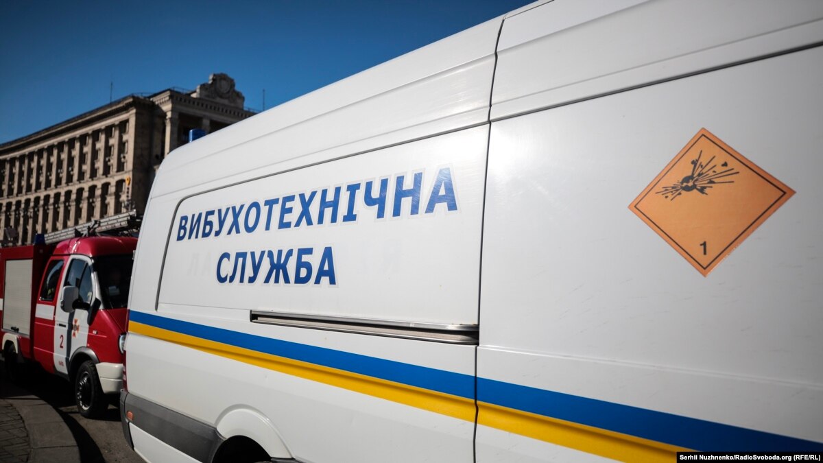 oi5.ru: Киев: станции метро «Театральная» и «Крещатик» возобновили работу Киев: станции метро «Театральная» и «Крещатик» возобновили работу