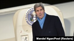 John Kerry na aerodromu u Moskvi, 14. decembar 2015. godine, ilustrativna fotografija