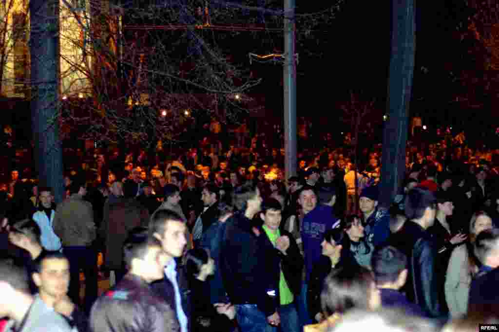 Moldova - Demonstration against poll results, Chisinau 6April2009