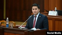 Орозбек Сыдыков.