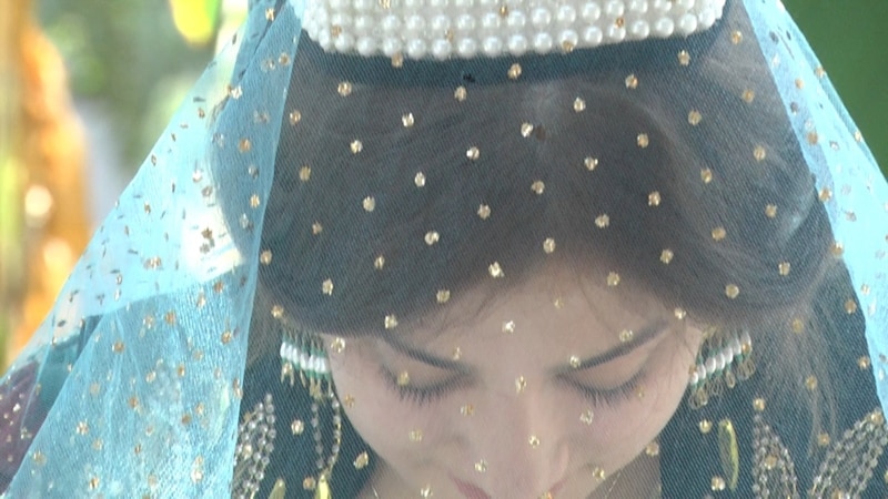 Trend në rritje i martesave të të miturve në Taxhikistan