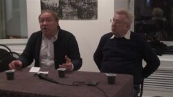 Там стоят мракобесы и сам Соловьев мракобес