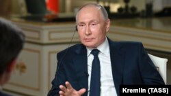 Владимир Путин отвечает на вопросы журналиста телекомпании NBC Кира Симмонса, 11 июня 2021 г.