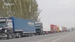 Free Food For Drivers Stranded By Kyrgyz-Kazakh Row