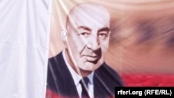 نن جمعه د ثور اوومه د افغانستان د لومړني جمهور رییس سردار محمد داود پر ضد د کودتا له ۴۶ کلیزې سره برابره ده.