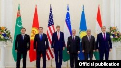 Central Asian Foreign Ministers pose for a photo with U.S. Secretary of State John Kerry in Samarkand on November 1. 