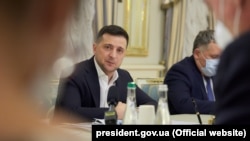 Ukrainian President Volodymyr Zelenskiy meets with a group of ambassadors from the G7 and European Union in Kyiv on February 3. 