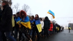 Ваша Свобода | Чи був «злив» студентського Євромайдану без політики?