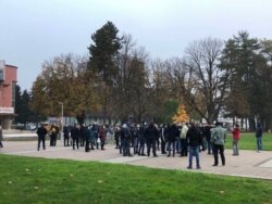 Evo kako je izgledao protest izbornih posmatrača iz opozcije