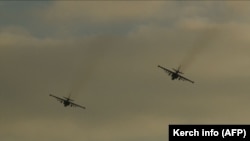 Российские самолеты во время столкновения кораблей у Керченского моста, 25 ноября 2018 года