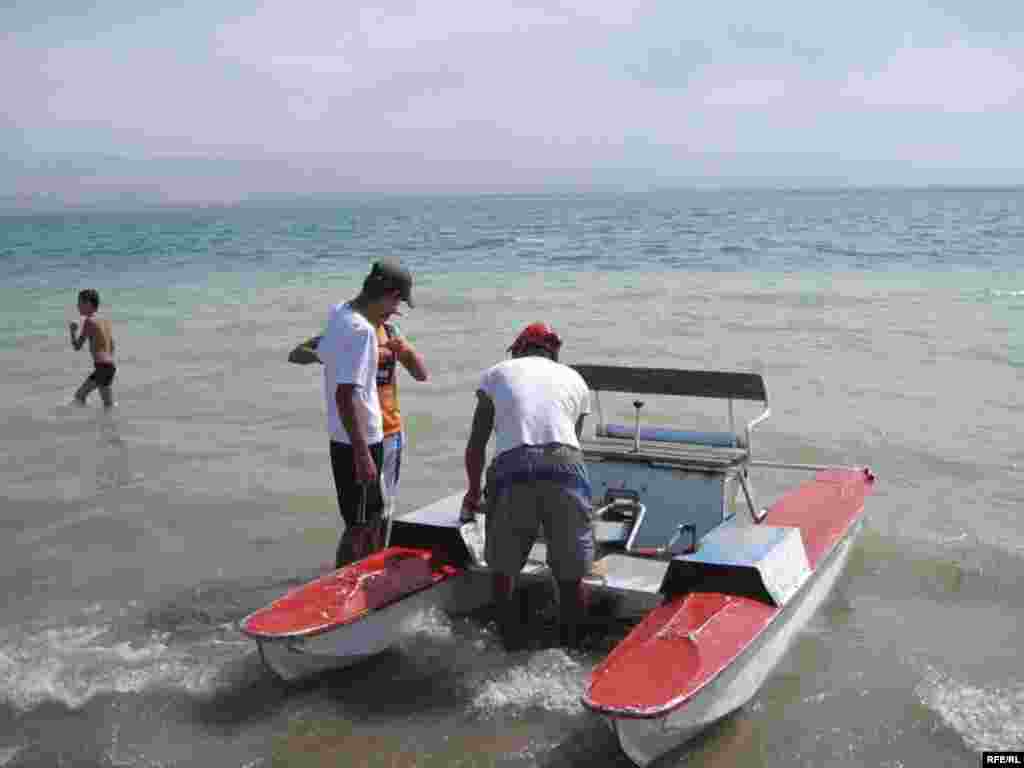 Дар соҳили Баҳри Тоҷик #30