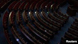 Наступного тижня у депутатів передбачена робота з виборцями, а ждалі робота в комітетах